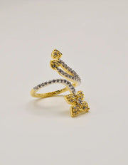 gold_and_silver_dual_tone_ring_for_wedding_and_rings