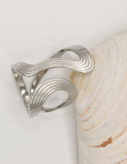 women_interlock_wave_sterling_band_ring_minimalist_silver_canada