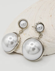 earrings_drop_earrings_canadian_pearl_bezel_drops_montreal_minimalist_jewellery