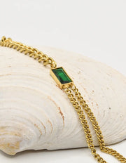 dainty_golden_chain_bracelet_with_green_baguette_gem_canadian_style